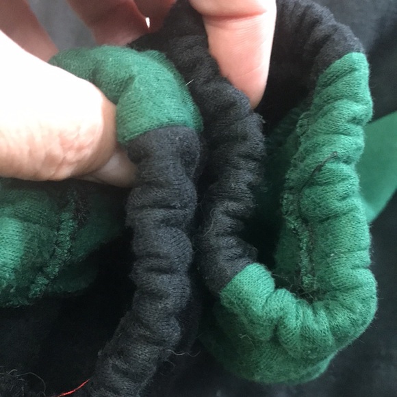 Zaful Going Home Cropped Sweatshirt Zip Front Cat Design Black Green - Picture 6 of 12